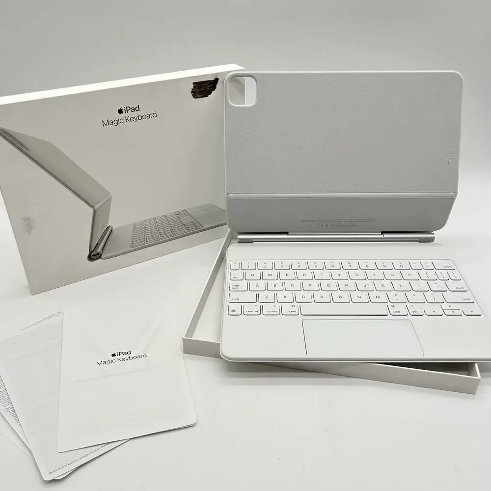 Apple Magic Keyboard for iPad Air 11-inch 4th 5th Gen Box